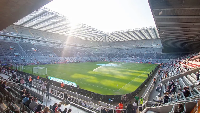 «Ньюкасл Юнайтед» против «Атлетико Мадрид» в Кубке Села