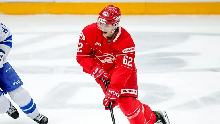 Хоккеист Орлов об отстранении сборной России: Игр с казахами и белорусами мало