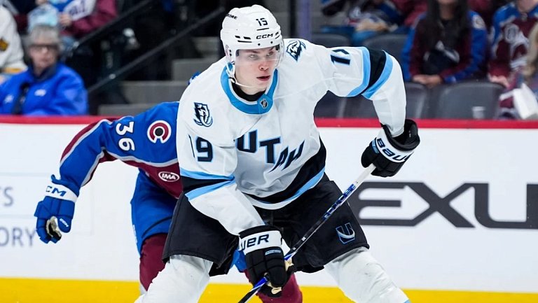 Форвард «Юты» Даниил Бут: «Играть в НХЛ — серьёзный вызов»