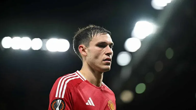 Аморим продолжает ставить Каземиро выше Угарте в «Манчестер Юнайтед»