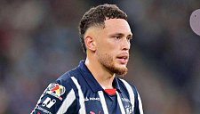 Экс-футболисту «Милана» Окампосу парализовало лицо