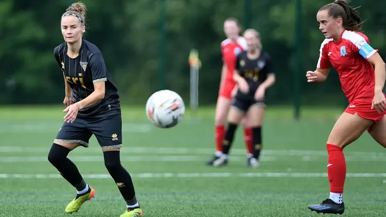 Женский «Данфермлин Атлетик» одержал победу в первом матче Лиги