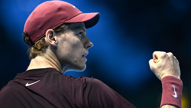Янник Синнер — Александр Зверев: итальянец не отдал ни сета на ATP Finals