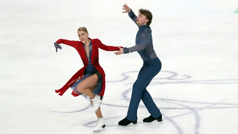 Миронова и Устенко — лидеры после ритм‑танца на этапе Гран‑при России в Омске