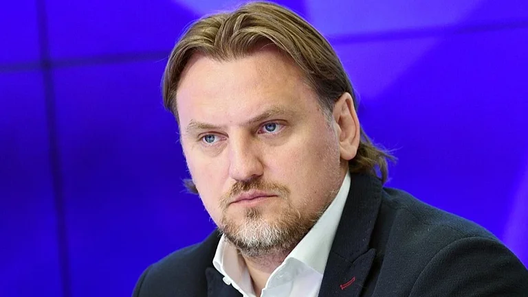 Булыкин прокомментировал конфликт Смолова