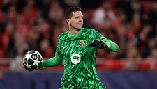 «Барселона» ждет одобрения по регистрации Шченсны и Бардагжи