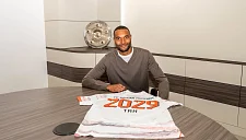 «Бавария» и «Байер» договорились по трансферу Джонатана Та для Клубного чемпионата мира