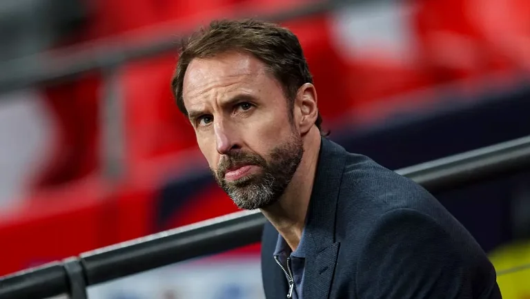 Саутгейт может сменить Аморима на посту главного тренера МЮ