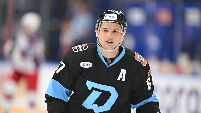 Виталий Давыдов: «КХЛ не уделяет внимания знаменательным событиям»