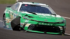 Бубба Уоллес триумфально побеждает в Индианаполисе, у Пенске – провал