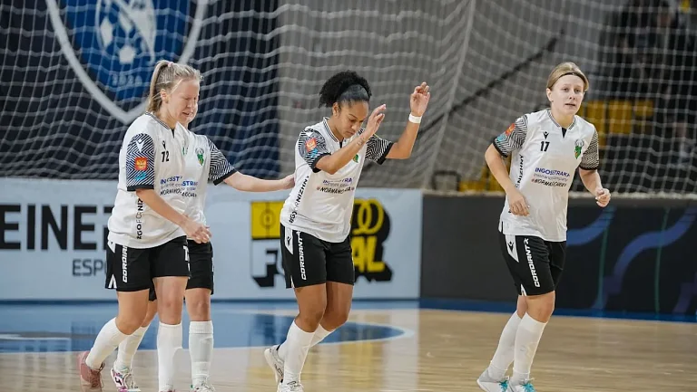 «Норманочка» проиграла финал Кубка мира и взяла серебро