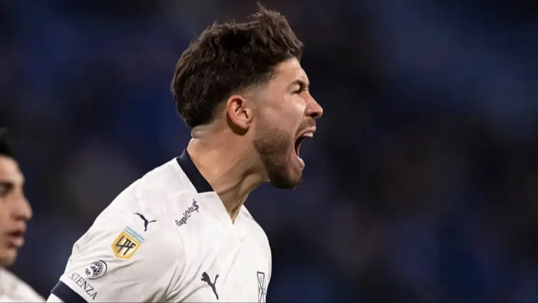 «Галатасарай» интересуется чилийским защитником Фелипе Лойолой