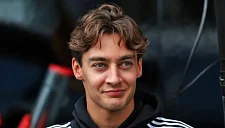  Расселл уступил Аджару и стартует пятым в Нидерландах