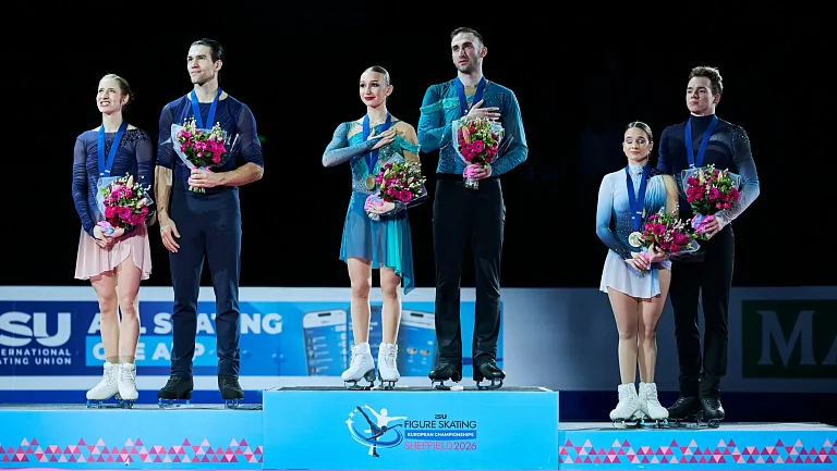 Бестемьянова хочет сказать, что пьедестал ЧЕ — заслуга российской школы