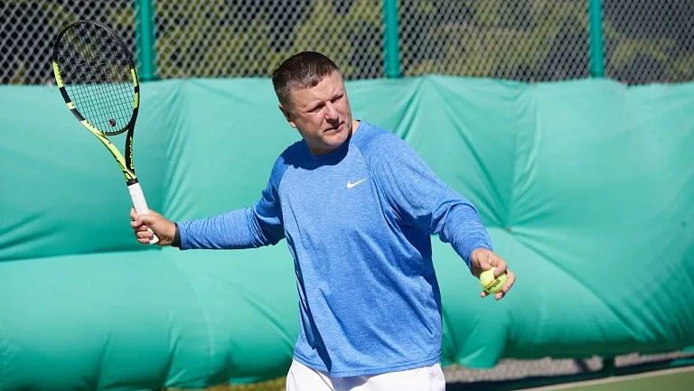 Кафельников хочет дать прогноз на финал Australian Open-2026