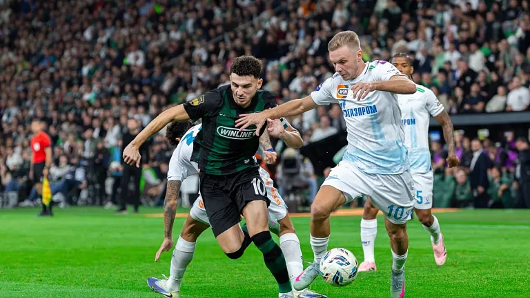 Глушенков автор лучшего гола в сентябре