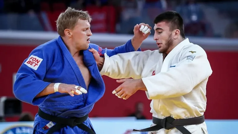 3 российских дзюдоиста вышли в финал турнира Большого шлема в Абу-Даби