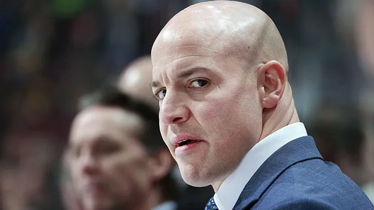 Карбери прокомментировал эпизод с выбитым зубом у Овечкина