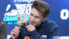 Наумов не сдержал слёз на пьедестале чемпионате США из-за родителей