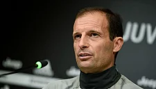 Кристофер Нкунку может дебютировать в основе «Милана» против «Лечче»