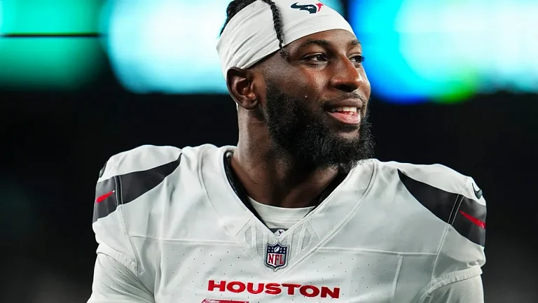 Игрок NFL Крис Бойд ранен в живот и экстренно госпитализирован