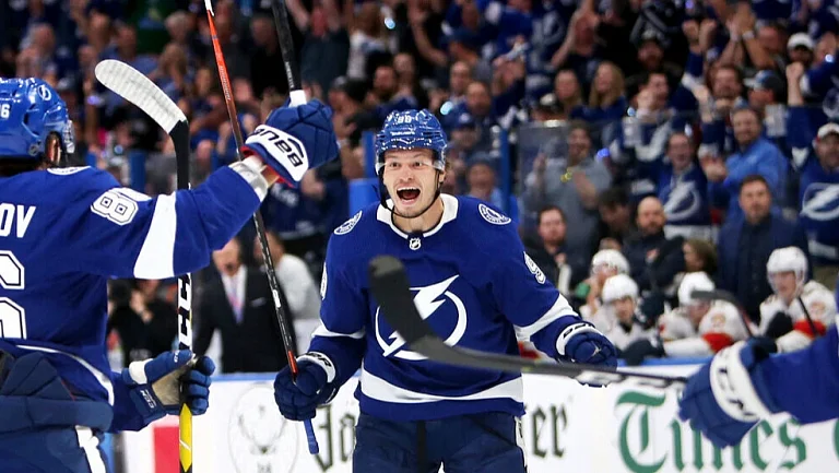 Сергачёв вошёл в топ-20 защитников НХЛ по версии официального рейтинга