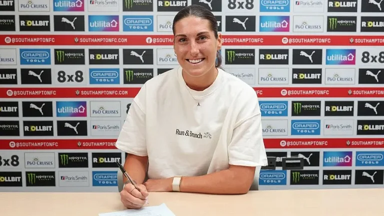 «Саутгемптон» подписал защитницу Эми Годдард
