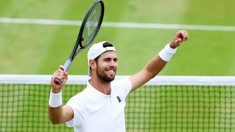 Карен Хачанов прекратил сотрудничество с Хосе Клаветом после шести лет работы