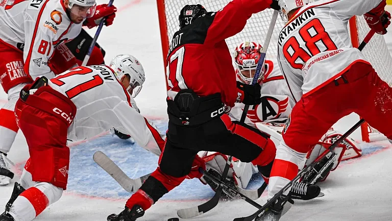 Расписание матчей КХЛ на 5 февраля: «Авангард» сыграет с «Автомобилистом»