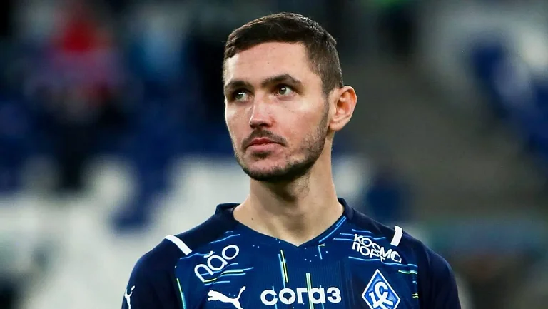 Защитник «Крыльев Советов» Чернов не исключает возвращения в «Спартак»