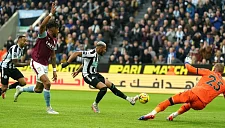 «Астон Вилла» встречает «Ньюкасл» в первом туре АПЛ