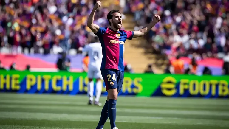 «Барселона» отложила продление контракта с Эриком Гарсией