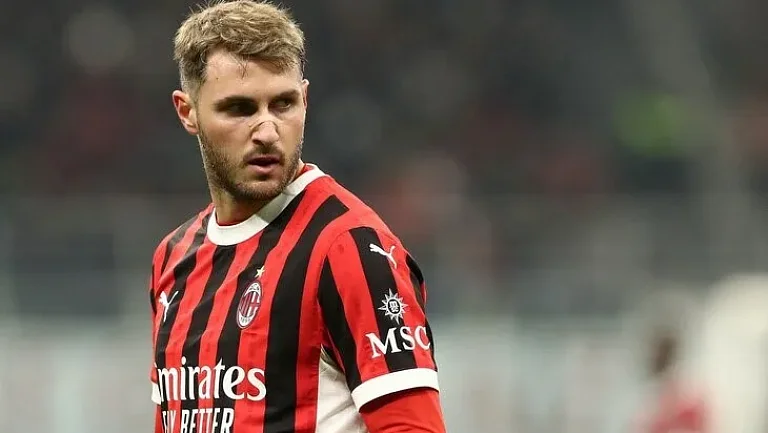 Сантьяго Хименес сосредоточен исключительно на игре в составе «Милана»

