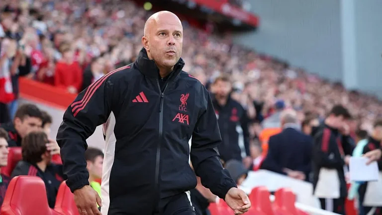 Арне Слот объяснил замену Милоша Керкеза в матче с «Бёрнли»