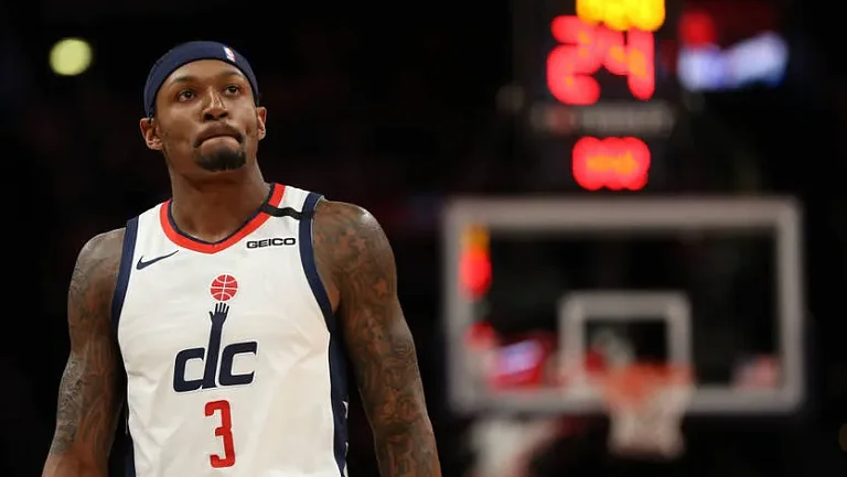 Роль Хардена в привлечении Брэдли Била в «Клипперс»