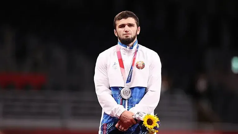 Призёр Олимпиады Магомедхабиб Кадимагомедов сразится за чемпионский пояс в США