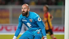 «Наполи» и «Торино» активно обсуждают обмен Милинковича-Савича и Нгонжа