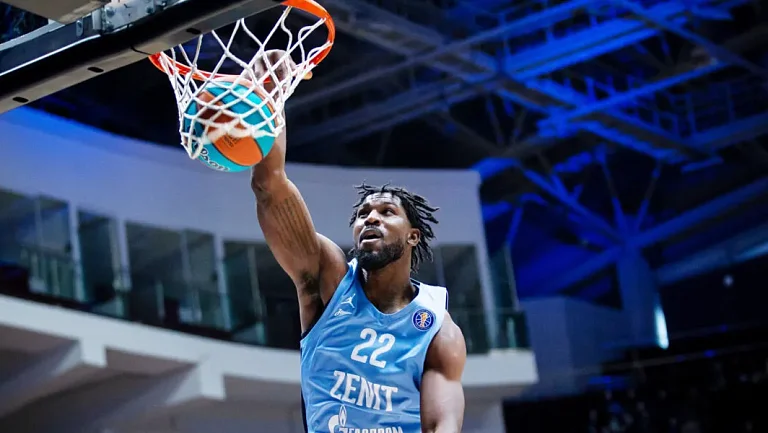 Алекс Пойтресс остаётся в «Зените» до конца сезона 2025/2026