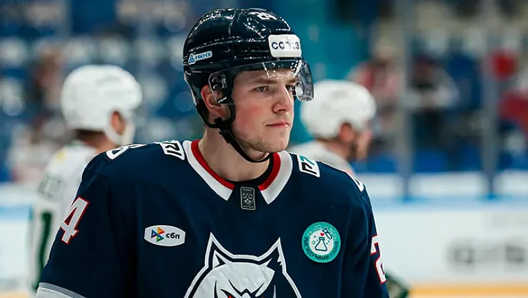 Сериков — о стиле игры «Нефтехимика»: Почти такой же хоккей, как в «Чикаго»