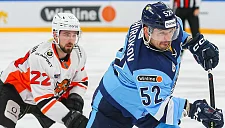 «Сибирь» и «Амур» обновили составы после обмена нападающими