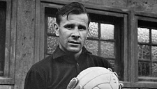 Экс-защитник Владимир Пономарёв: «Сволочи хотят принизить роль Яшина»