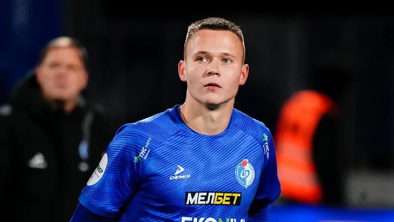 Российский полузащитник из РПЛ попал в мировой топ-10 по дистанции