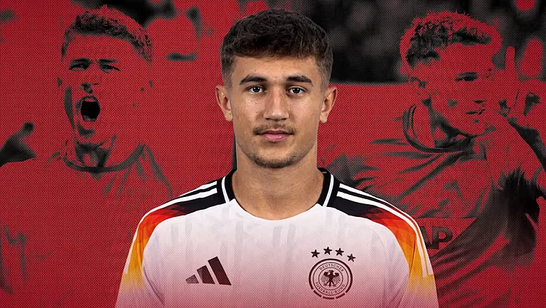 «Готов сражаться». Том Бишоф — о конкуренции с ветеранами «Баварии»