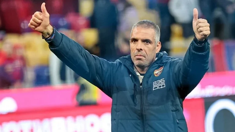 ЦСКА рассматривает защитника «Севильи» в как замену Дивееву