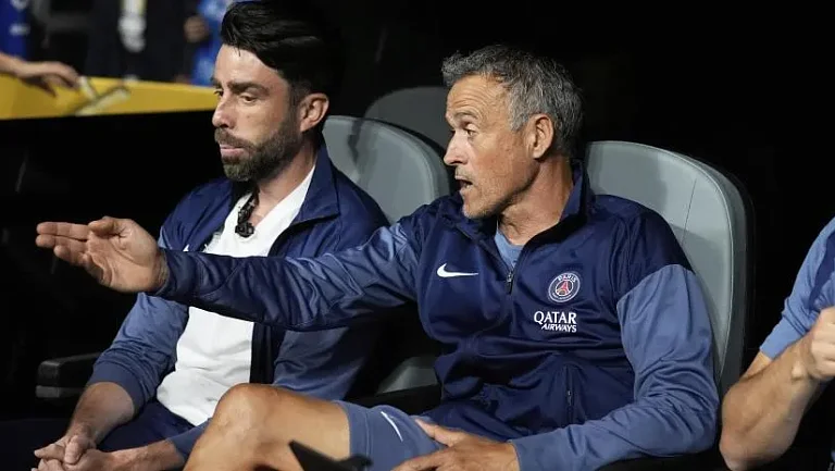 «ПСЖ» ведёт переговоры по Забарному из «Борнмута»