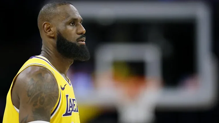 Леброн Джеймс высказался насчет завершения карьеры