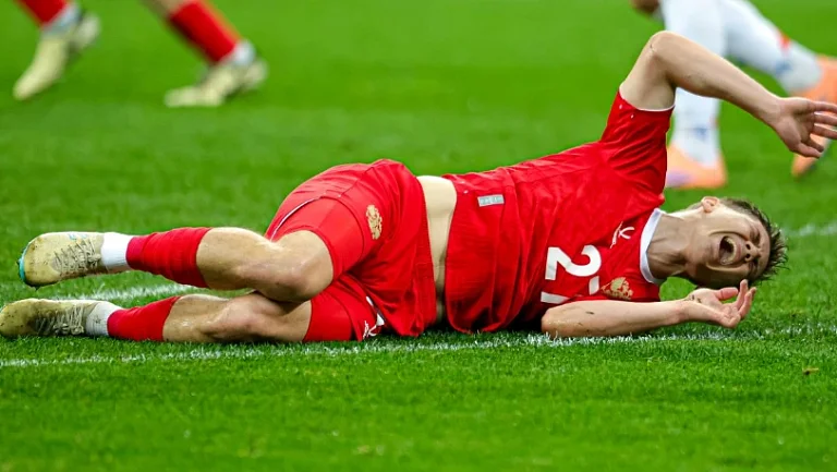 Валерий Карпин рассказал о травме Облякова: «От удара защемило нерв»