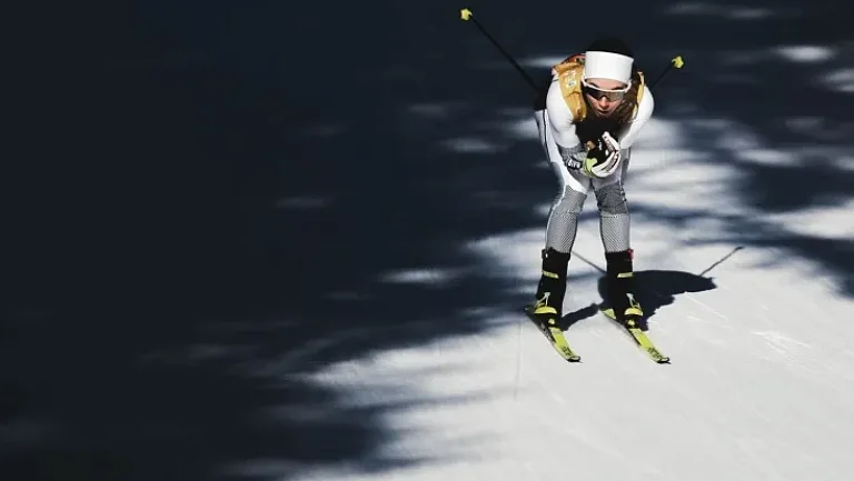 Стали известны стартовые номера Коростелёва и Непряевой на «Тур де Ски»