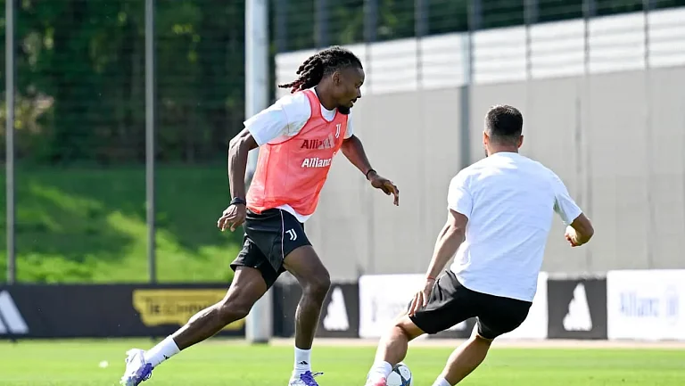 Тудор готовит команду к товарищескому матчу с «Боруссией»