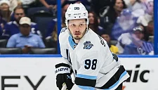 «Юта» разгромила «Ванкувер», Сергачёв с голом и передачей